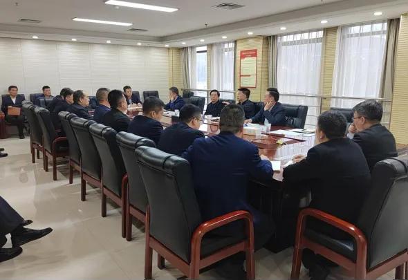 大金牛 陕西能源（001286）高管及个人简历